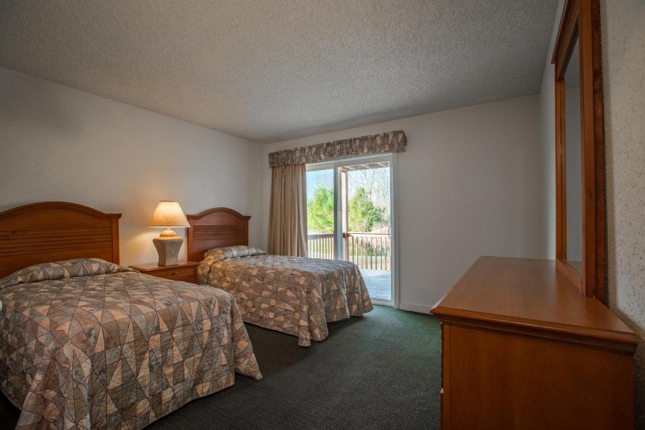 Crown Resorts At The Poconos Drums Экстерьер фото
